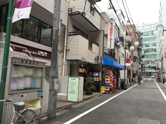 ビル周辺風景②