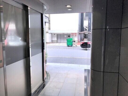 エントランスホール②