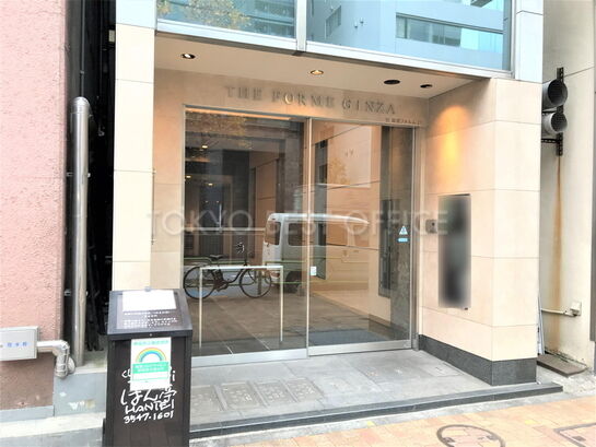 ビルエントランス①