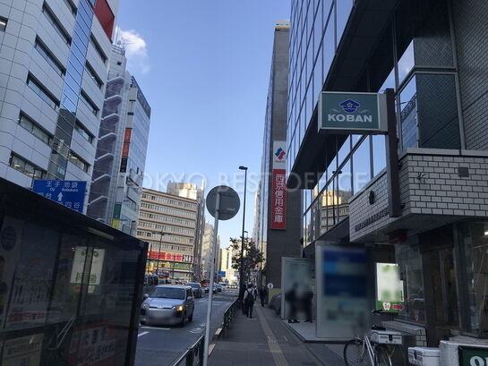 ビル周辺風景③