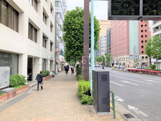 ビル周辺風景②