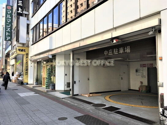 ビル周辺風景②