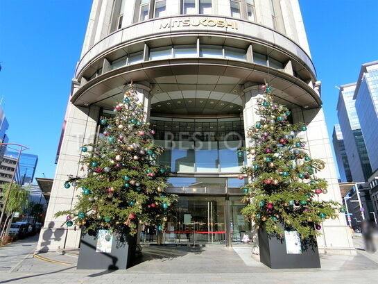 エントランス①