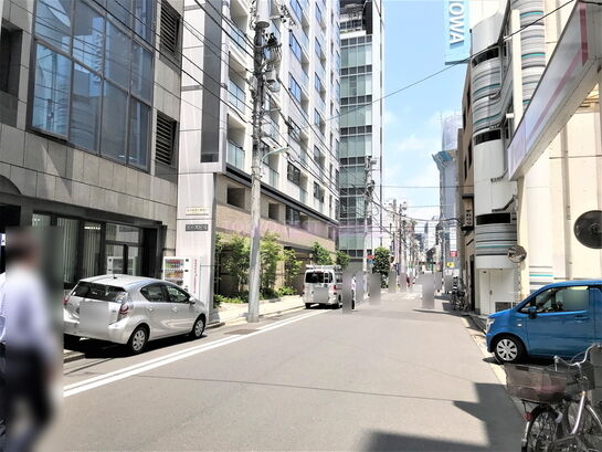 ビル周辺風景①