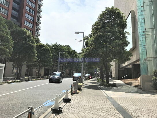 ビル周辺風景⑧