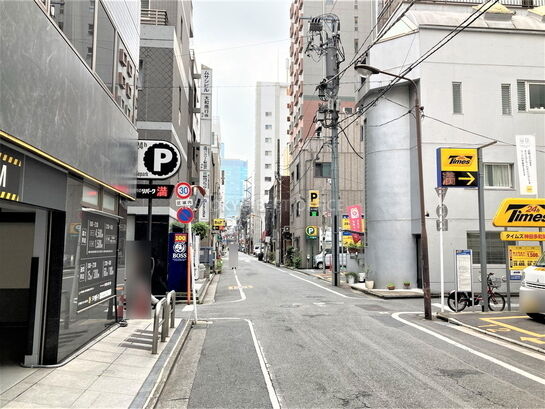 ビル周辺風景②