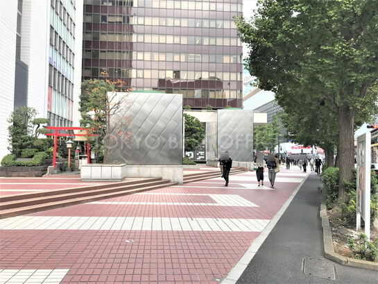 ビル周辺風景⑪