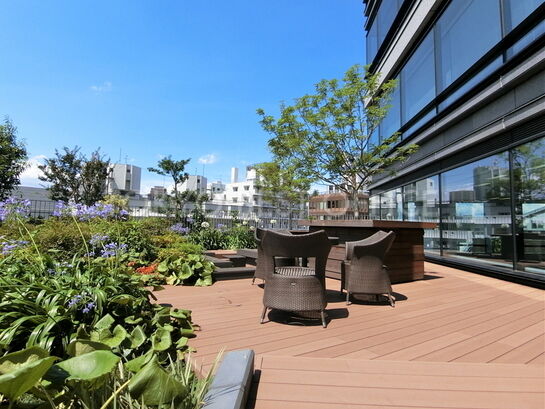 8階ベランダ庭園