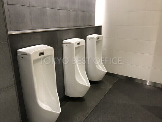 男性用トイレ③