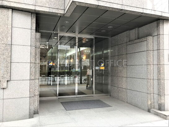 ビルエントランス②