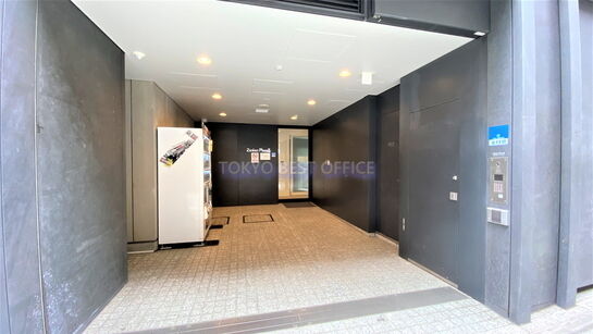 ビルエントランス①