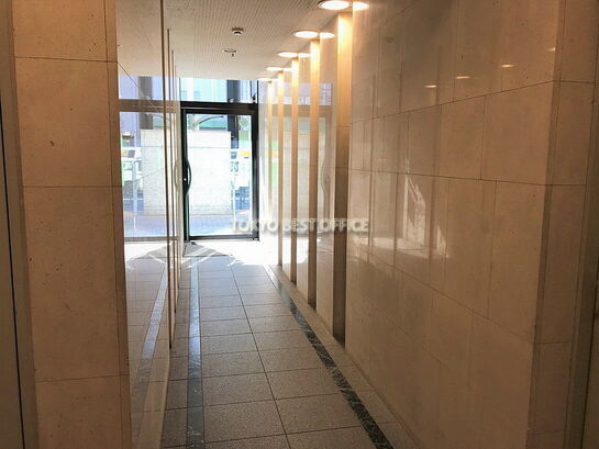 エントランスホール②