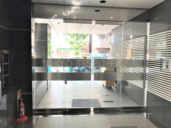 ビルエントランス②