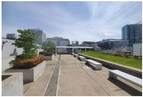 屋上リフレッシュスペース