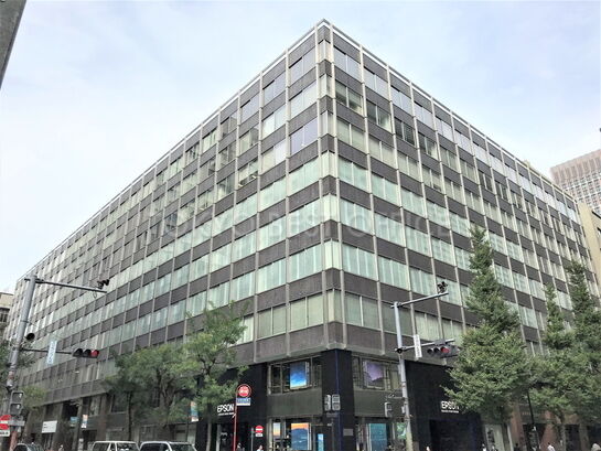 新国際ビル外観①