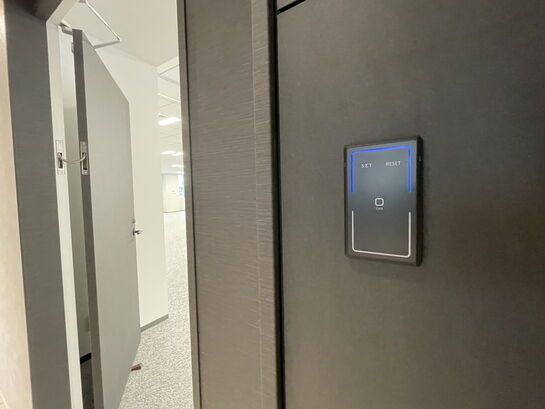 9階 執務室入口