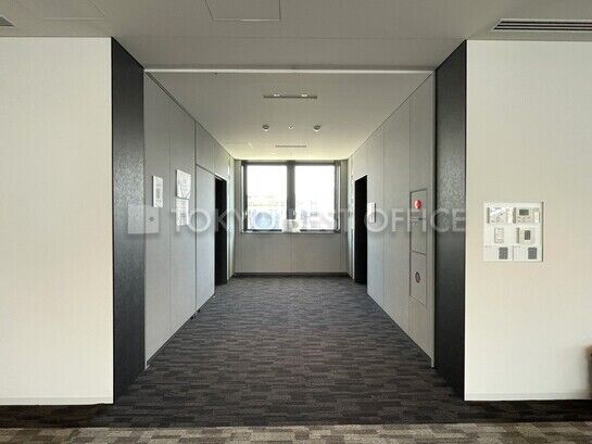 貸室階EVホール