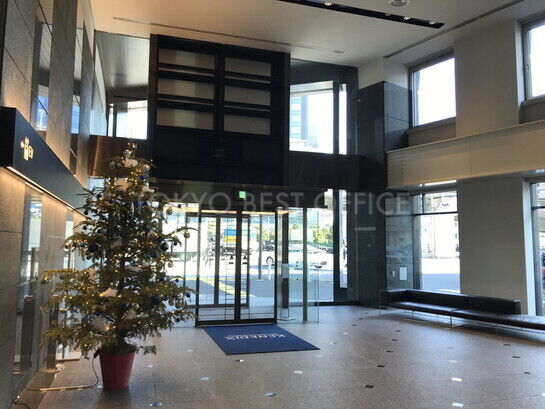 エントランスホール④