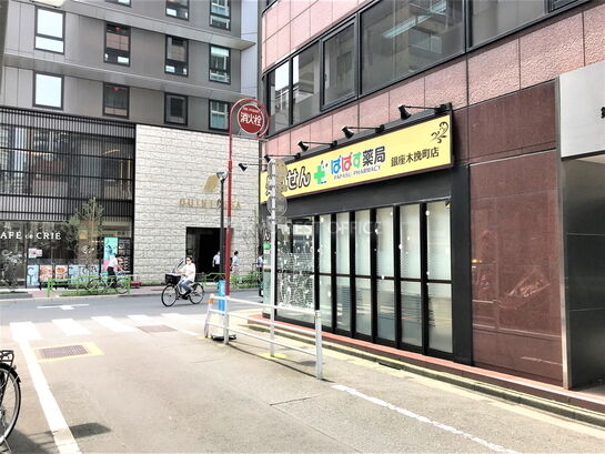 ビル周辺風景①