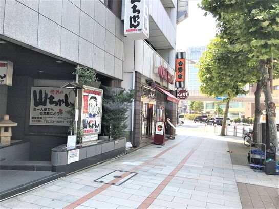 ビル周辺風景②