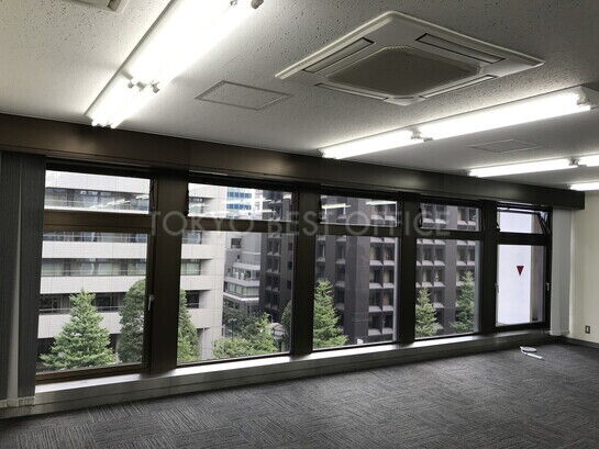 6階A区画貸室内