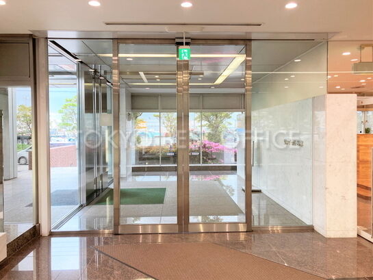 エントランスホール④