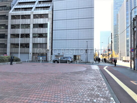 ビル周辺風景④