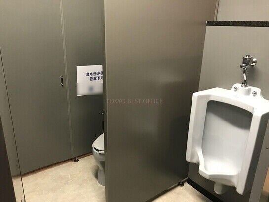 男性用トイレ