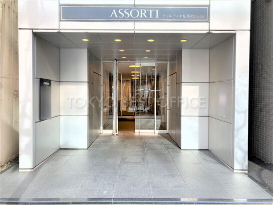 ビルエントランス①