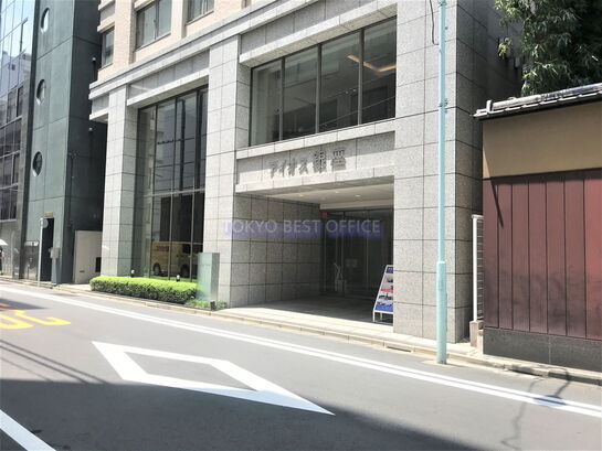 ビルエントランス②