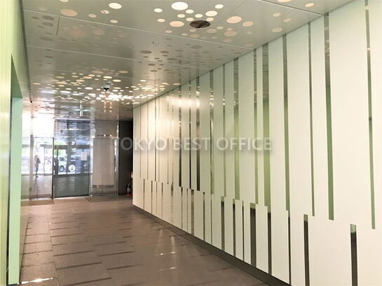 エントランスホール