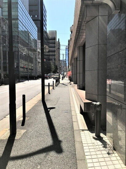 ビル周辺風景①