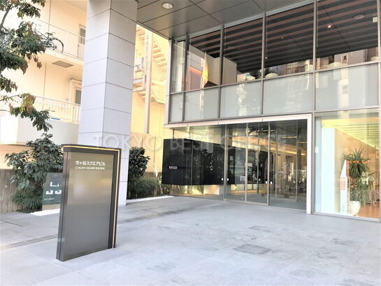 ビルエントランス①