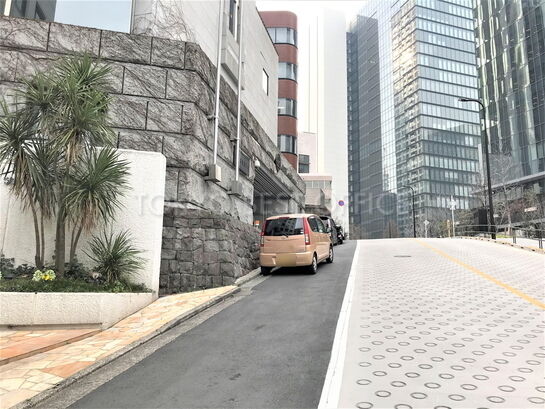 ビル周辺風景②