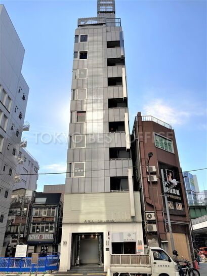 アークビルディング外観②