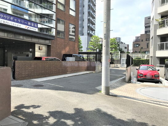 ビル周辺風景②