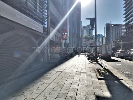 ビル周辺風景④