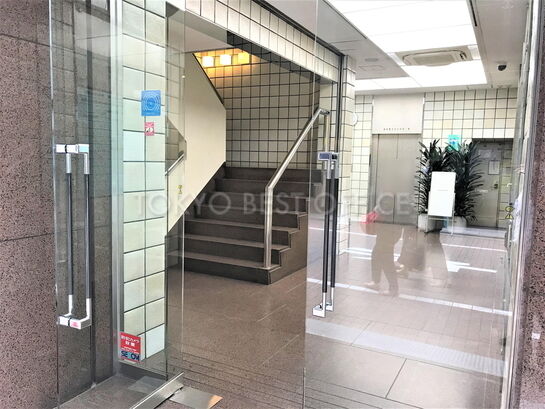 エントランスホール