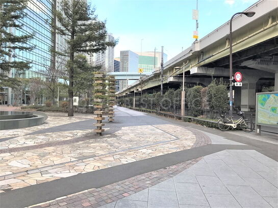 ビル周辺風景⑦