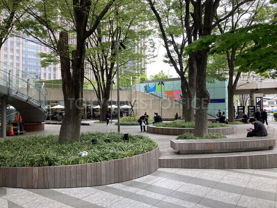 ビル周辺風景⑥