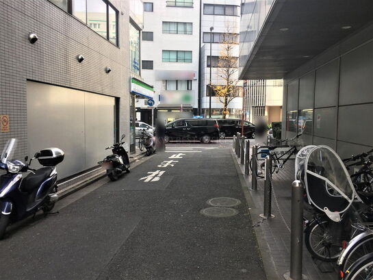 ビル周辺風景③