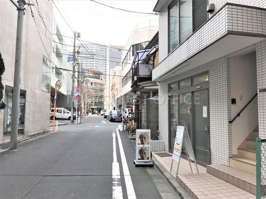 ビル周辺風景②