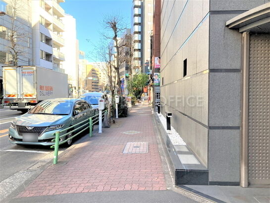 ビル周辺風景②