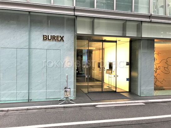 ビルエントランス①