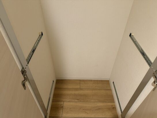 リニューアル前室内写真