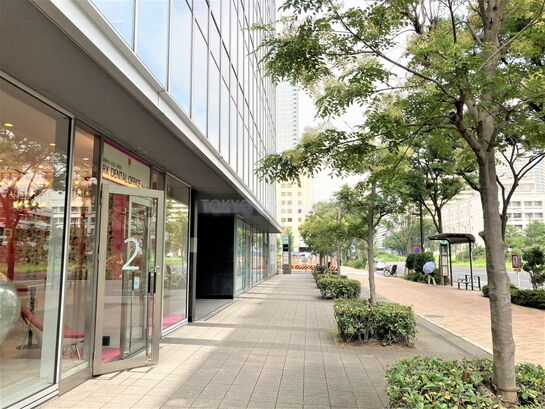 ビル周辺風景②