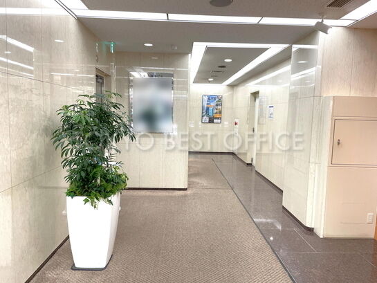 エントランスホール