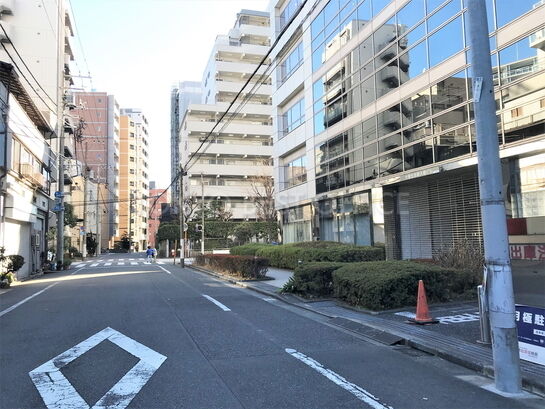 ビル周辺風景②