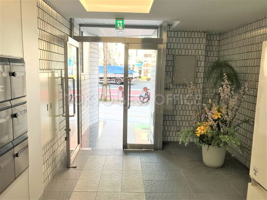 エントランスホール④