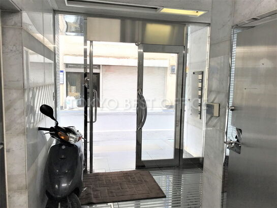 エントランスホール